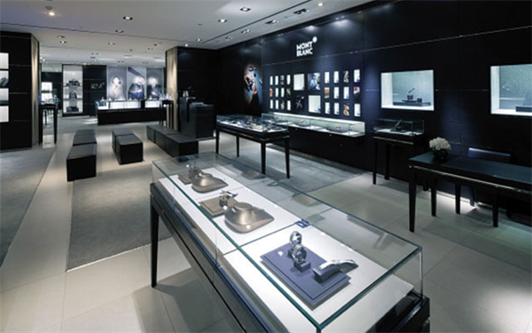 万宝龙手表表带过长解决方法